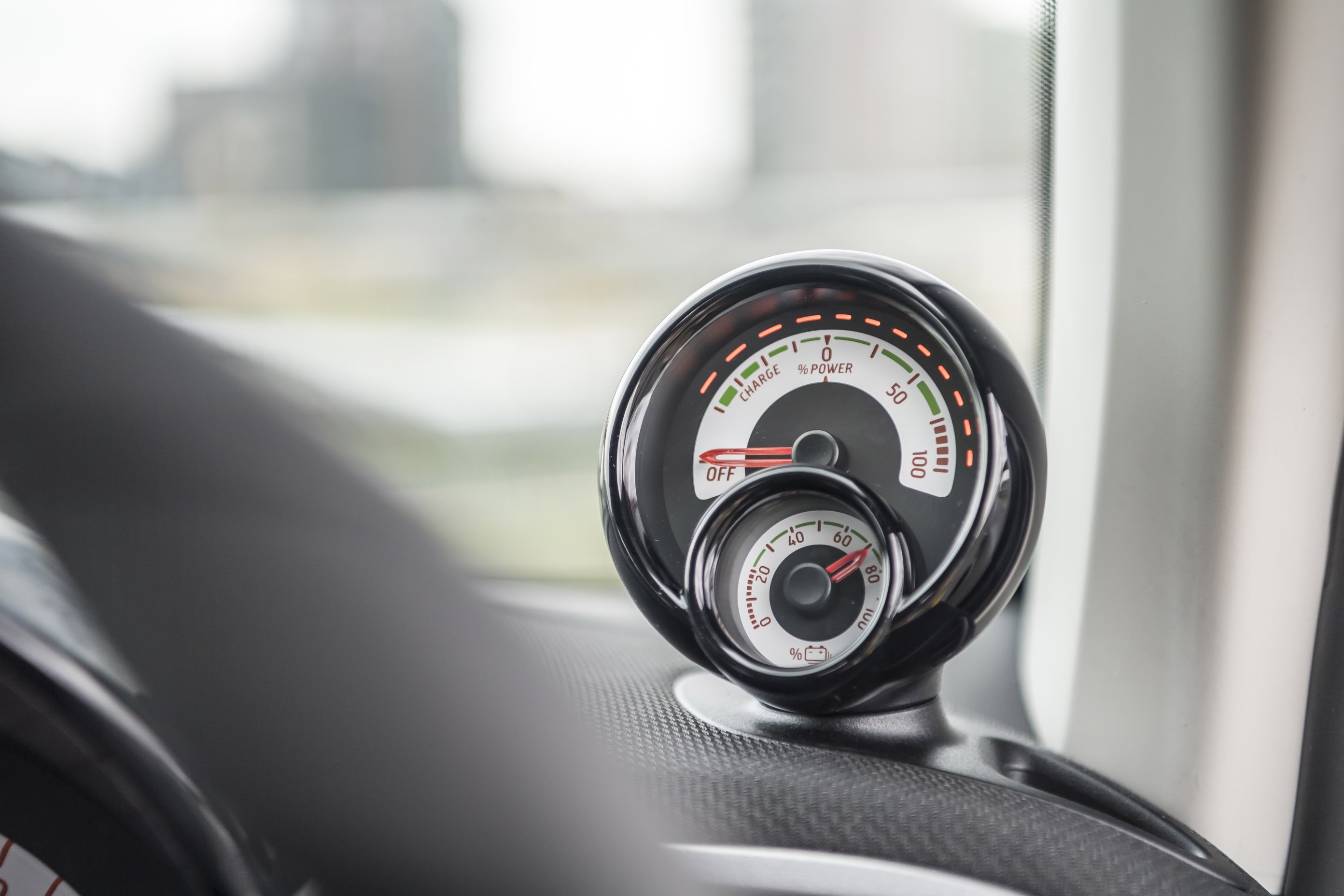Smart fortwo speedometer